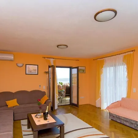 Ante Apartment