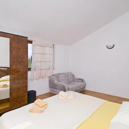 Apartment Ante